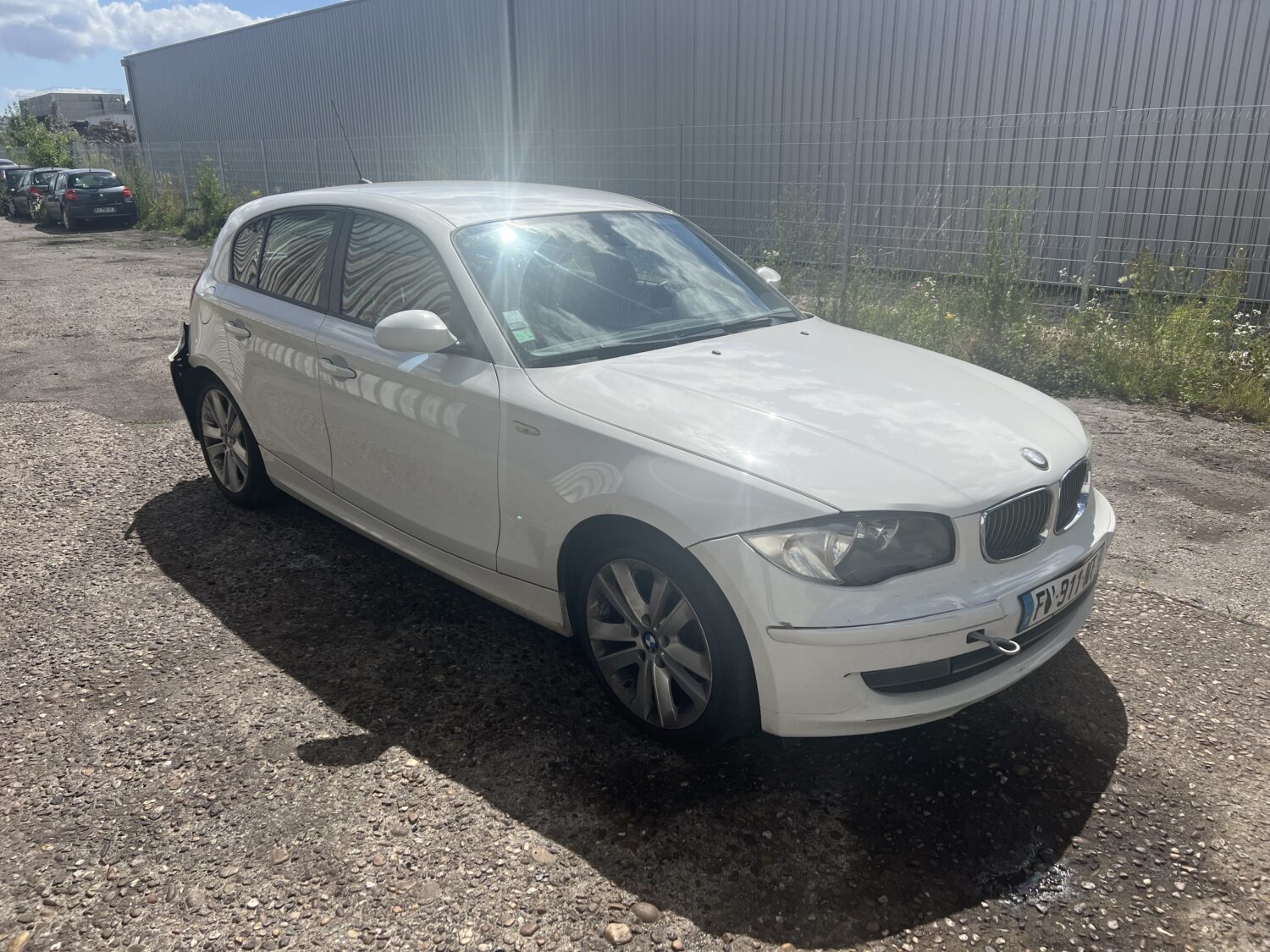 BMW 1  E87 118 D 136.