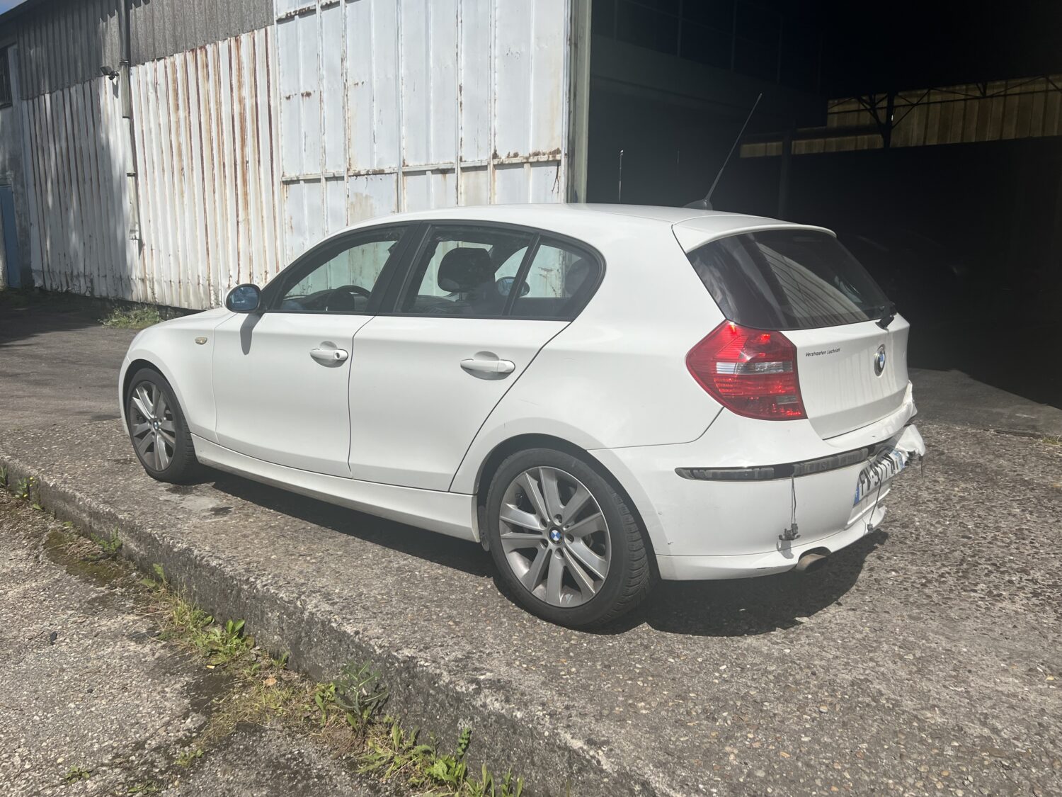 BMW 1  E87 118 D 136.