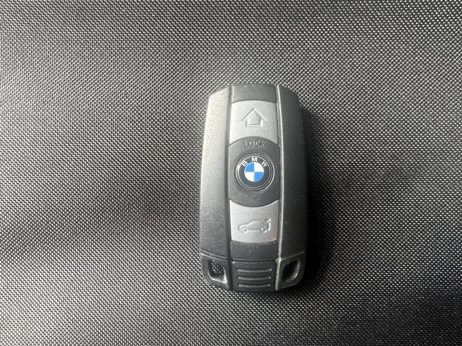 BMW 1  E87 118 D 136.