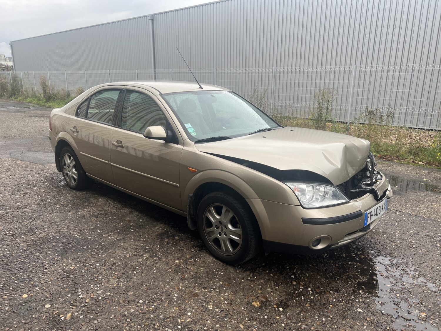 MONDEO 1.8 i 16V 110.